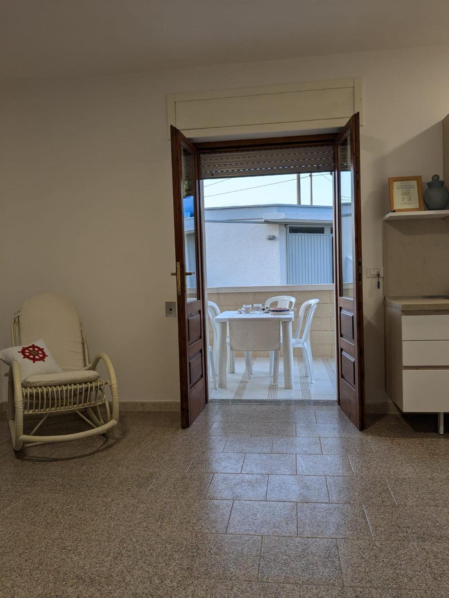 Albatro Mare Apartment Марина ди Манкаверза Екстериор снимка