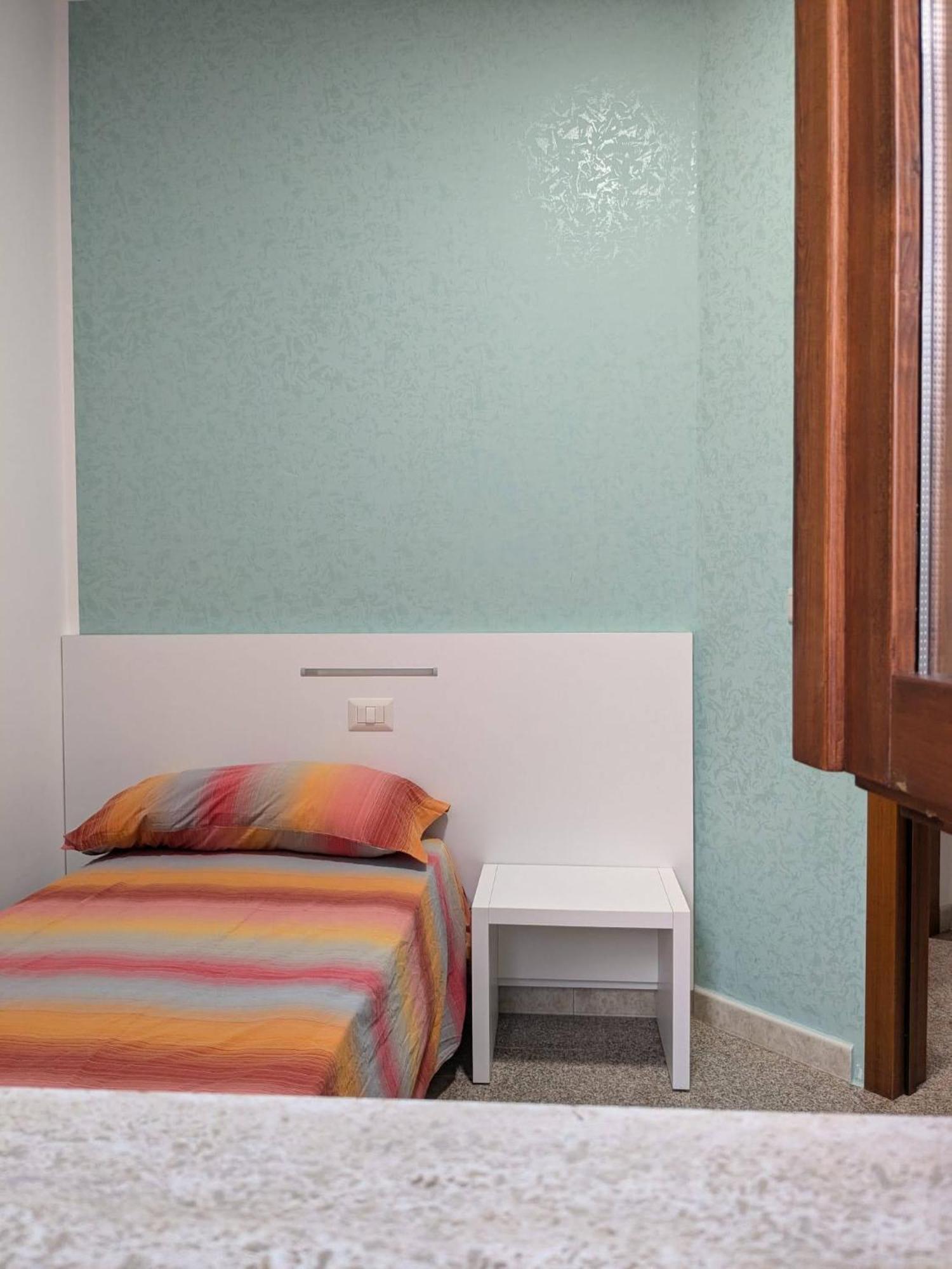 Albatro Mare Apartment Марина ди Манкаверза Екстериор снимка