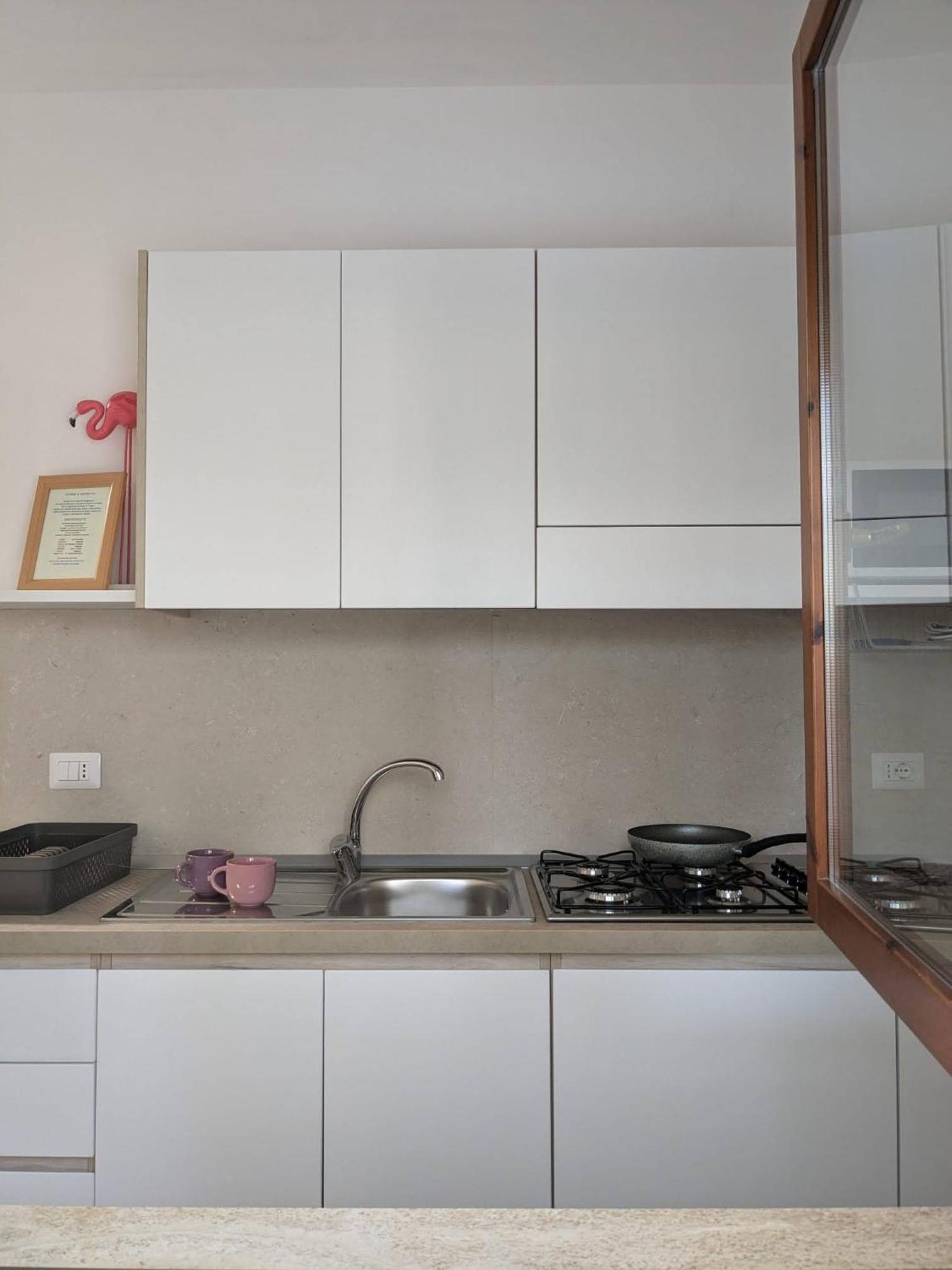 Albatro Mare Apartment Марина ди Манкаверза Екстериор снимка