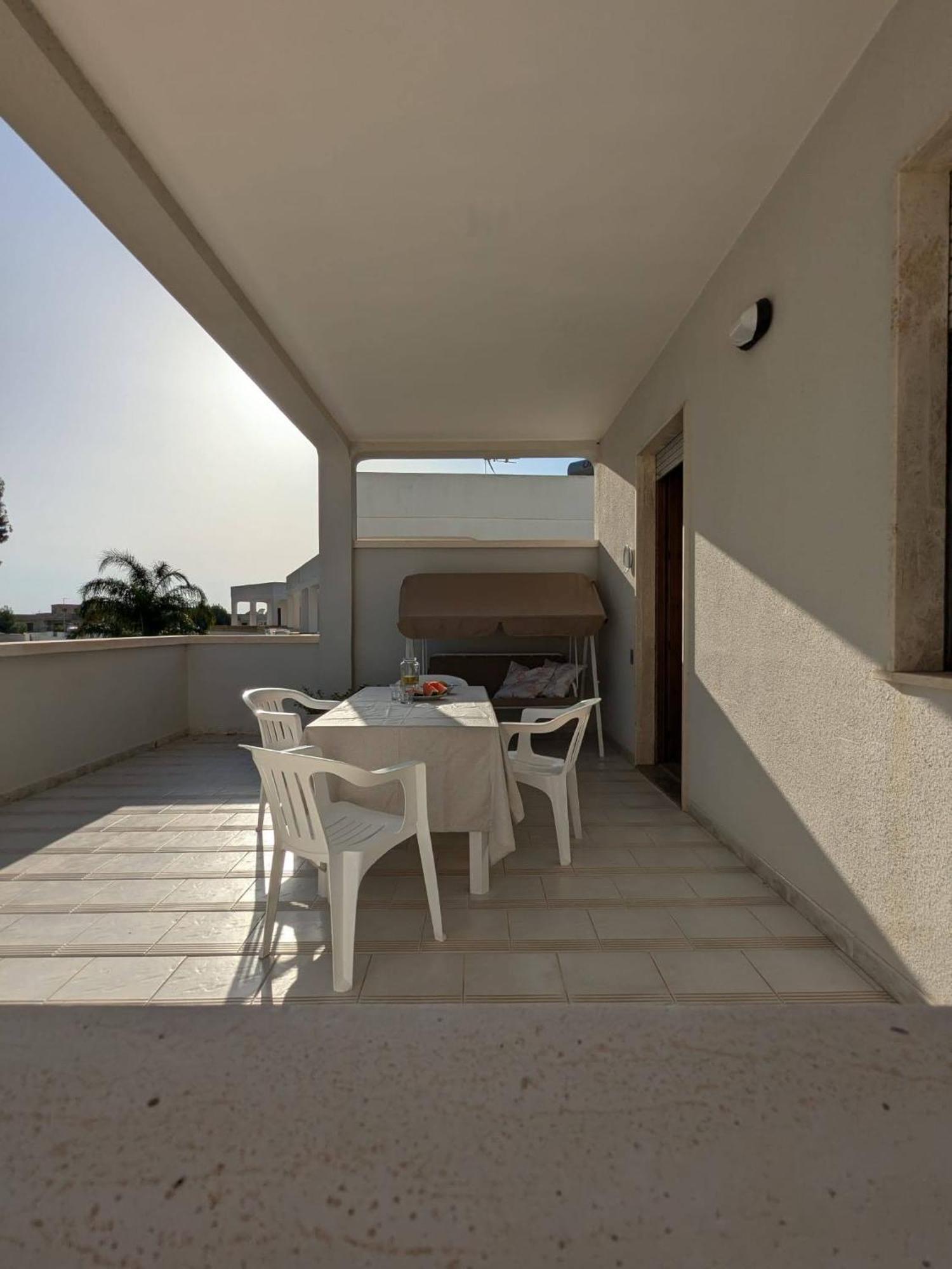 Albatro Mare Apartment Марина ди Манкаверза Екстериор снимка